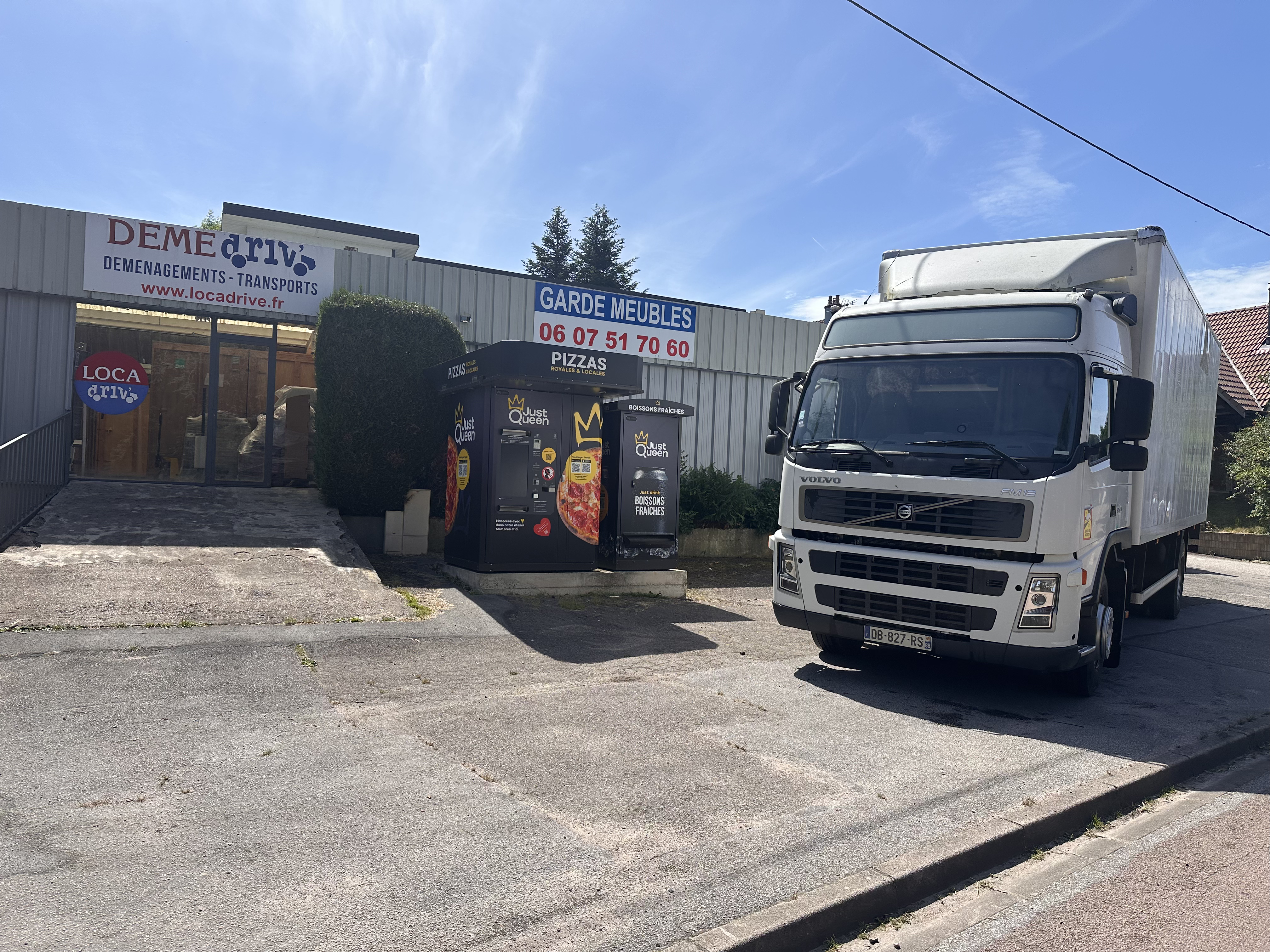 Garde-meubles sécurisé DEME DRIVE à Épinal